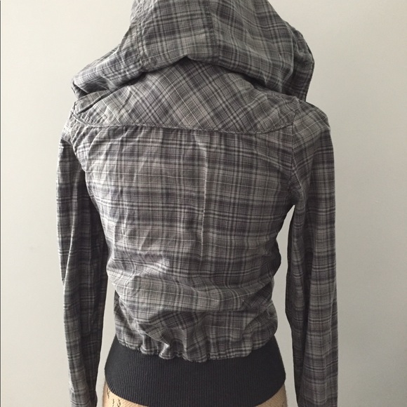 Jacket - Picture 3 of 3